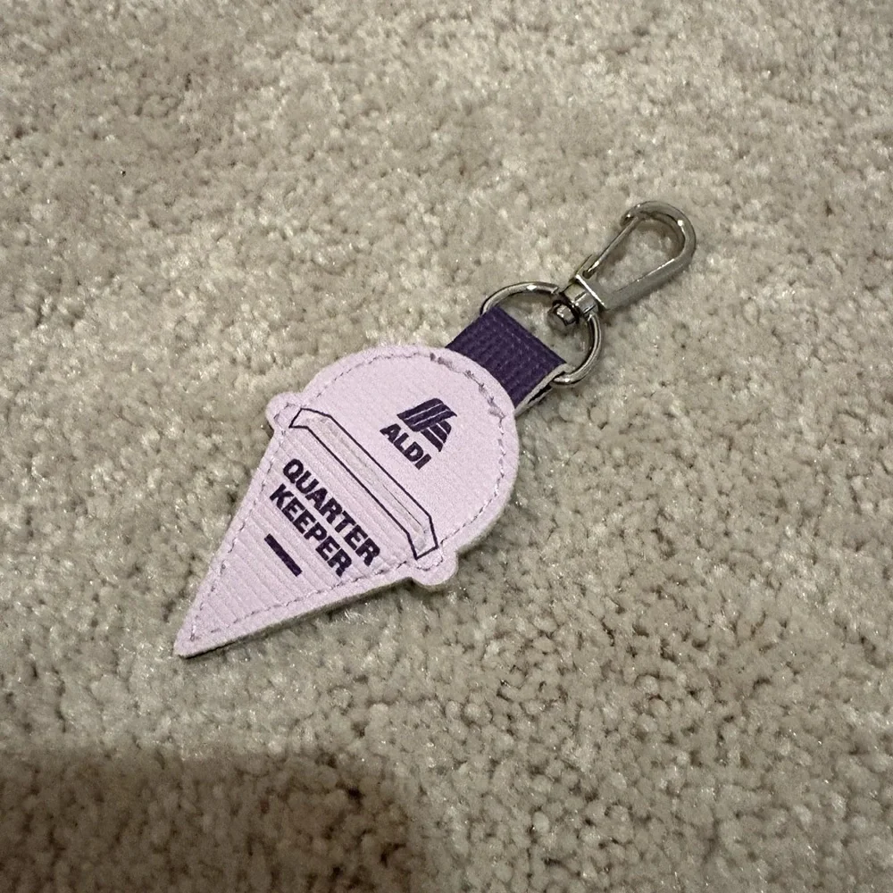 Ice Cream Come Aldi Quarter Holder Keychain